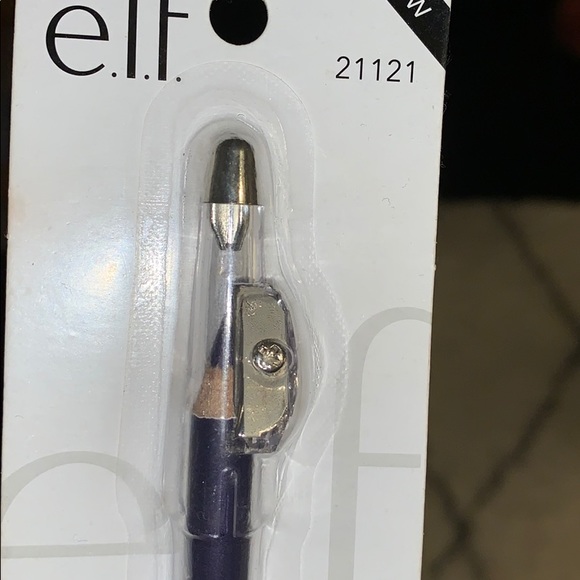 Elf satin smoked violet eyeliner pencil - Picture 3 of 3